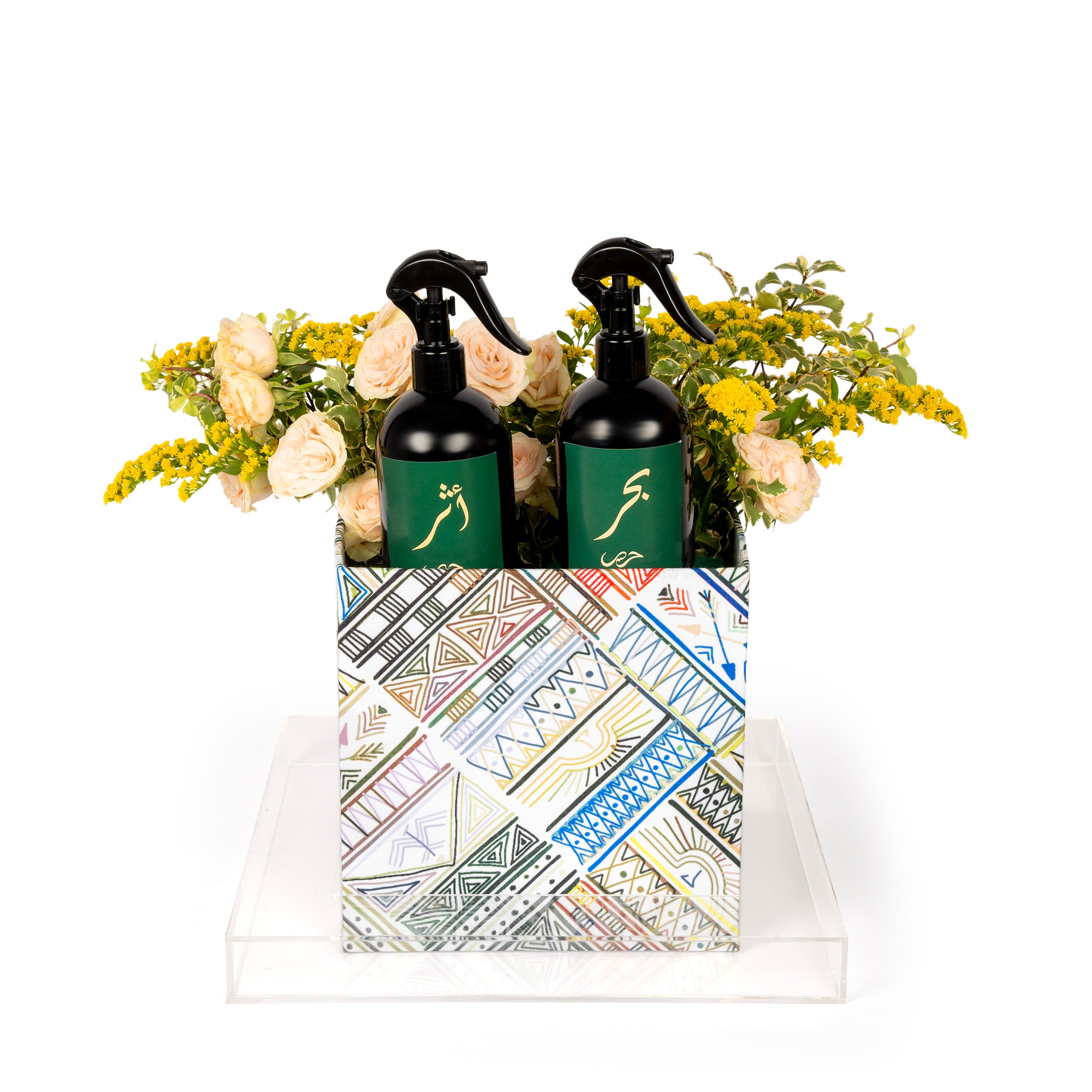 باقة زهور أنيقة مع مرشين عطريين للمنزل