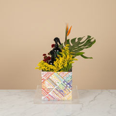 تنسيق ورد أنيق مع مرشين عطريين للمنزل