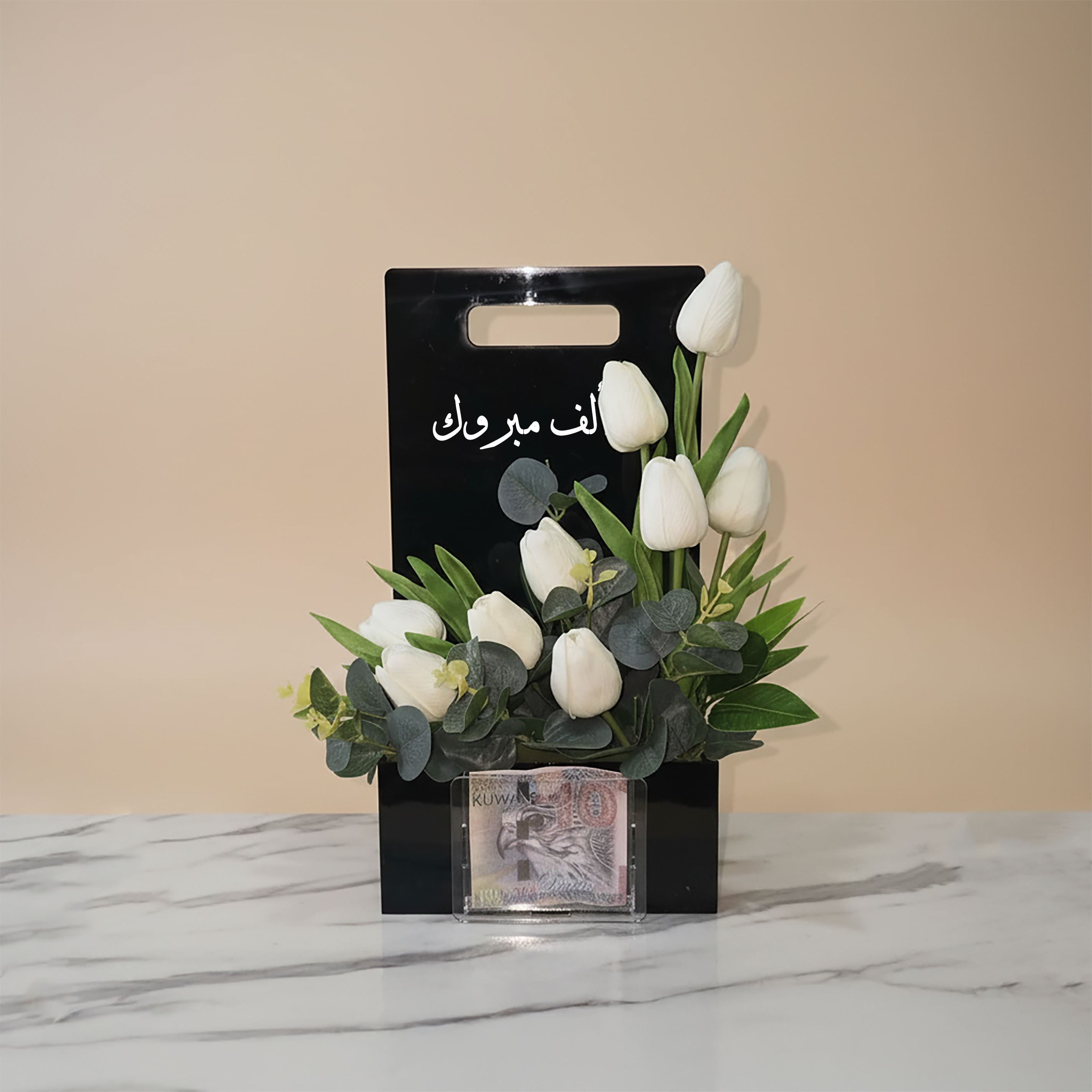 تنسيق ورد صناعي