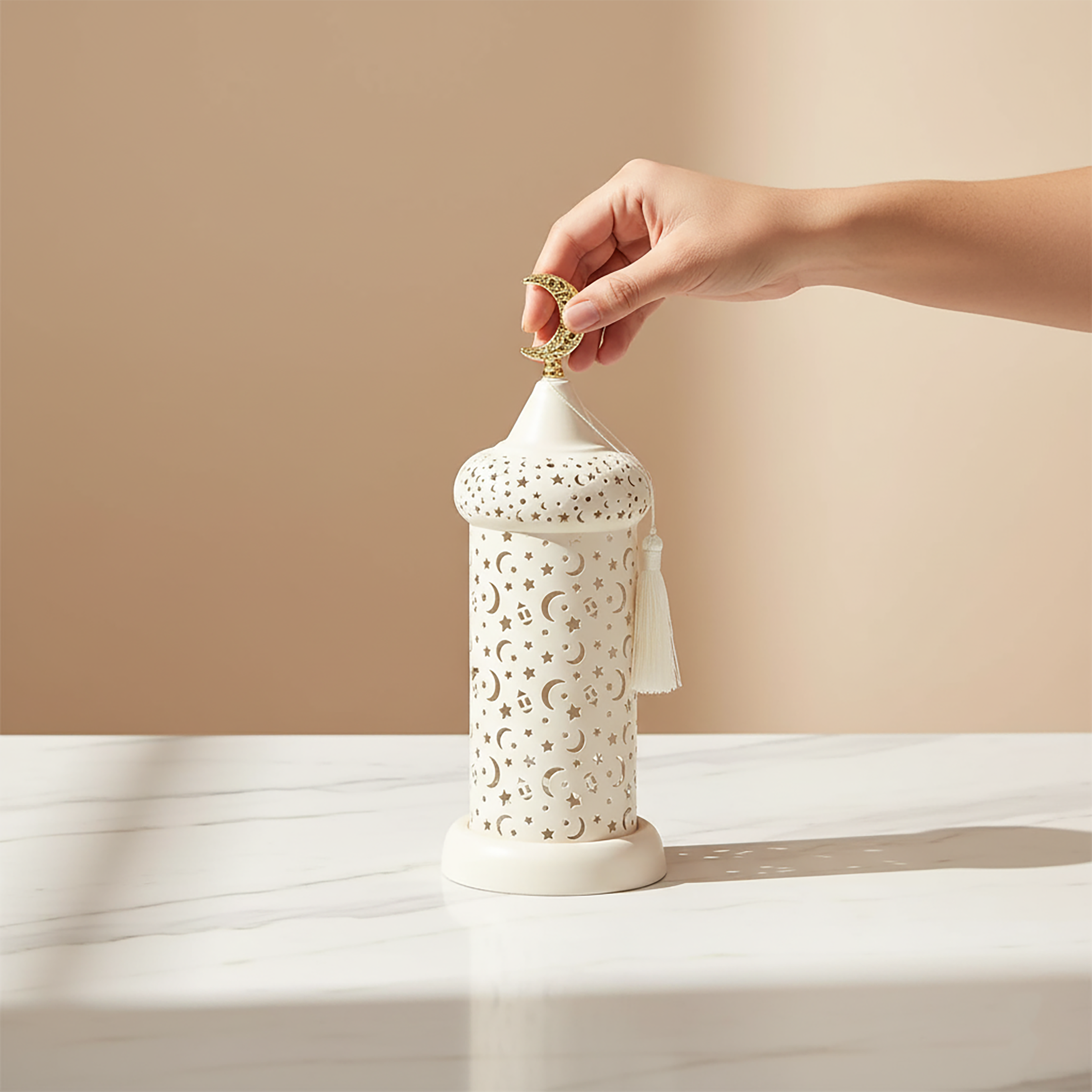 إستاند ديكور رمضاني مضئ