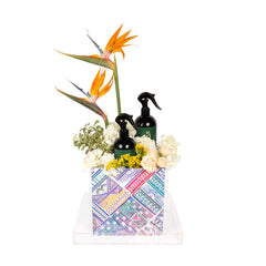 تنسيق ورد أنيق مع مرشين عطريين للمنزل